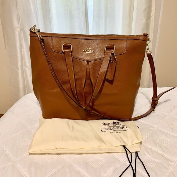 Coach leather cross body satchel. - Picture 11 of 13